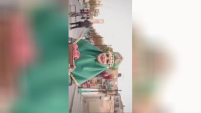 پوستر دوخت انواع لباس سنتی در یزد