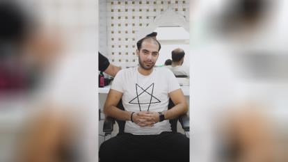 پوستر پروتز مو طبیعی بدون‌ چسب
