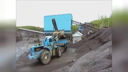 پوستر چگونه آسفالت ساخته میشود؟ How its Made Paving Asphalt