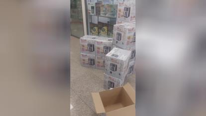 پوستر فروش لوازم خانگی بازار شوش_‎