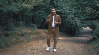 پوستر آهنگ جدید محمدرضا میرعماد به نام ماه من