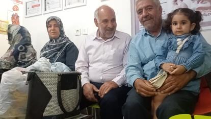 پوستر ختنه فامیلی با حضور همه فامیل کلینیک تخصصی ختنه دکتر بلندی