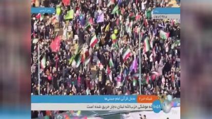 پوستر سرود خوانی حسین طاهری در محفل قرآنی امام حسنی ها در ورزشگاه...