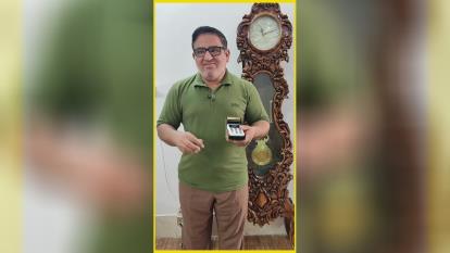 پوستر دستگاه ثبت شماره لاین استور