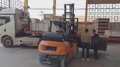 پوستر حمل و نقل بار
