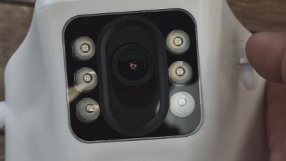 پوستر دوربین دولنز ضد آب فضای باز