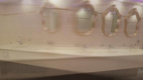 روشویی عمومی