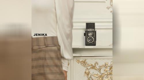 خرید انواع کت زنانه