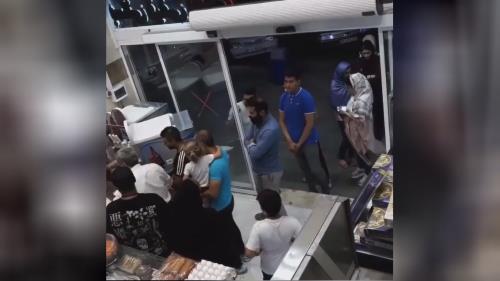 لبنیات و آبمیوه بستنی صدیقی