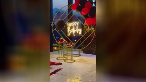 تیم سوپرایز در اصفهان