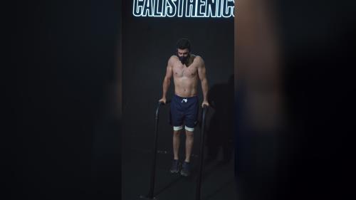 مربی کلیستنیکس 